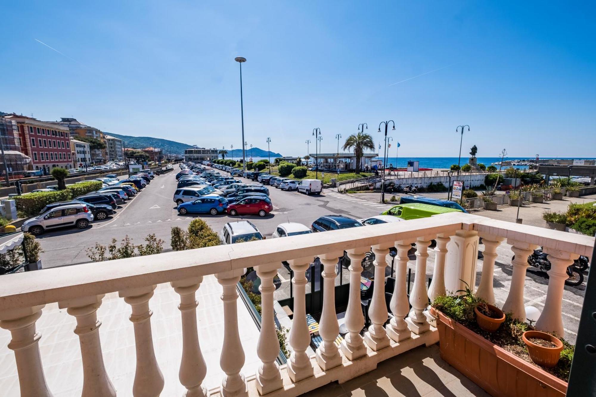 La Marina Apartment