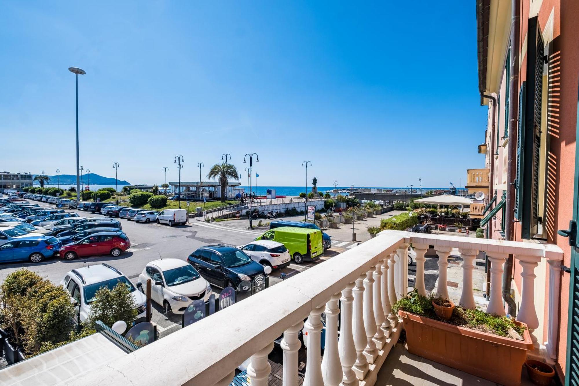 La Marina Apartment Lavagna
